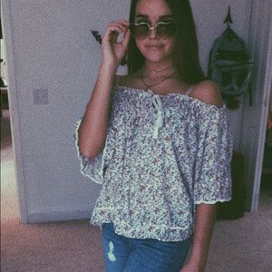 Meet your Posher, Ally